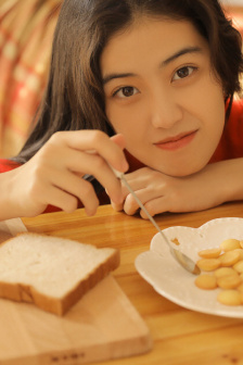 饭岛奈津美